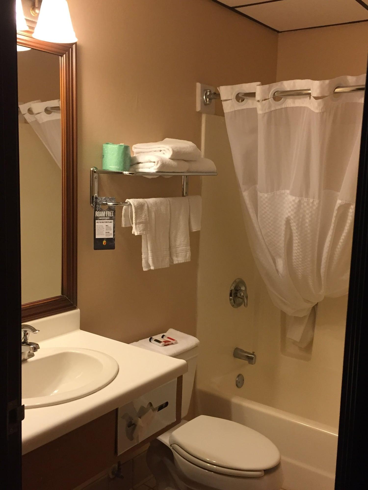 Hotel Super 8 By Wyndham Chamberlain Sd Extérieur photo