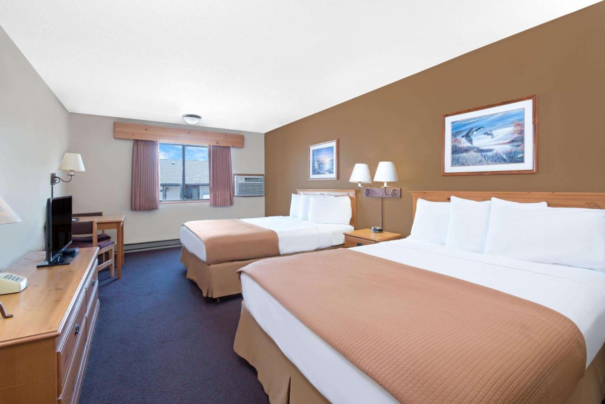 Hotel Super 8 By Wyndham Chamberlain Sd Extérieur photo