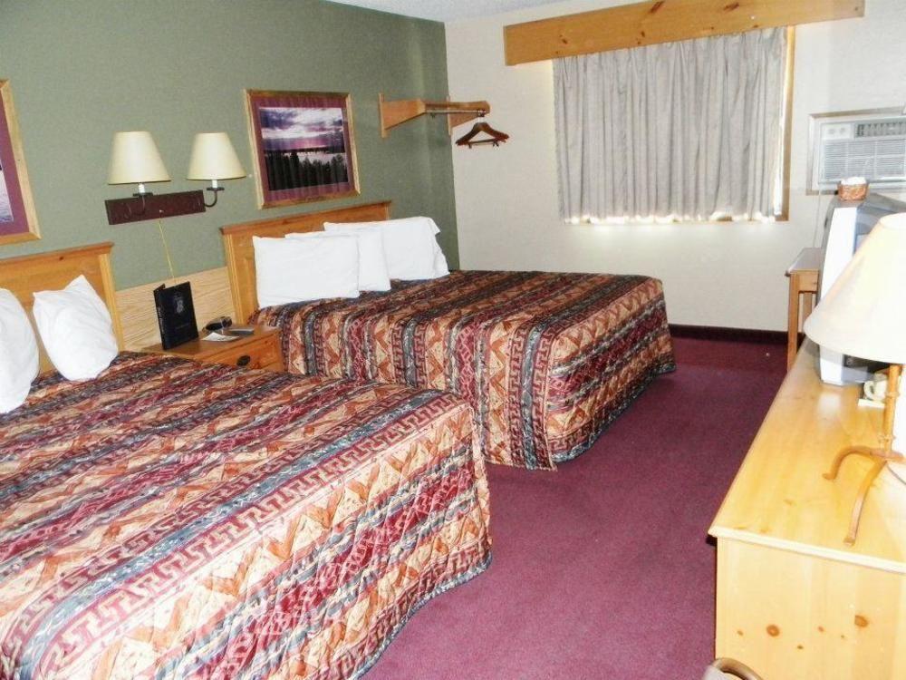 Hotel Super 8 By Wyndham Chamberlain Sd Extérieur photo
